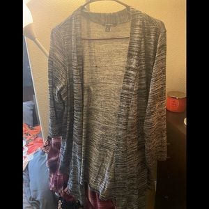 Torrid size 1 sweater